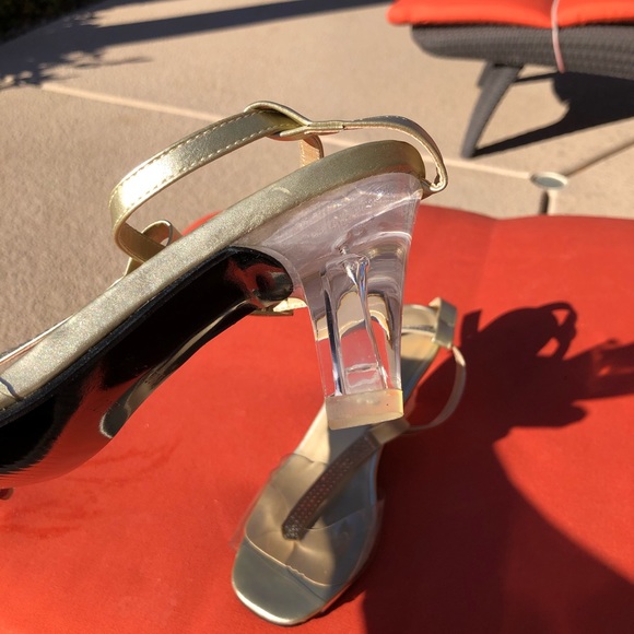 Clear Shoes - Picture 7 of 10